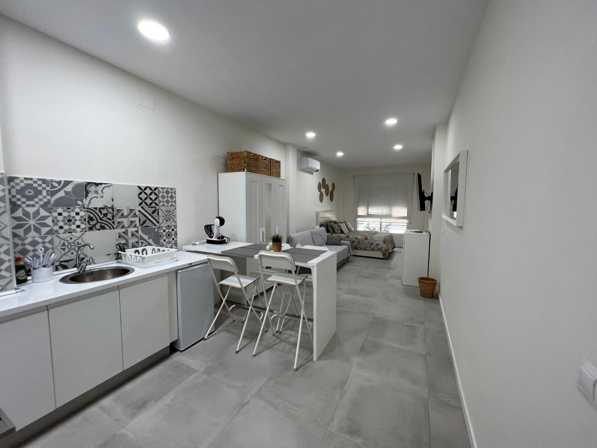 Centro Estudio Trinidad Malaga 3 Zewnętrze zdjęcie